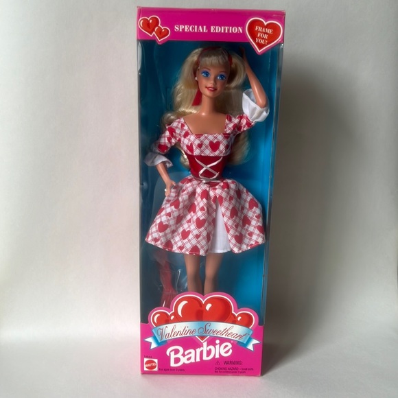 Barbie Other - Vintage Valentine Sweetheart Barbie 1995 NIB